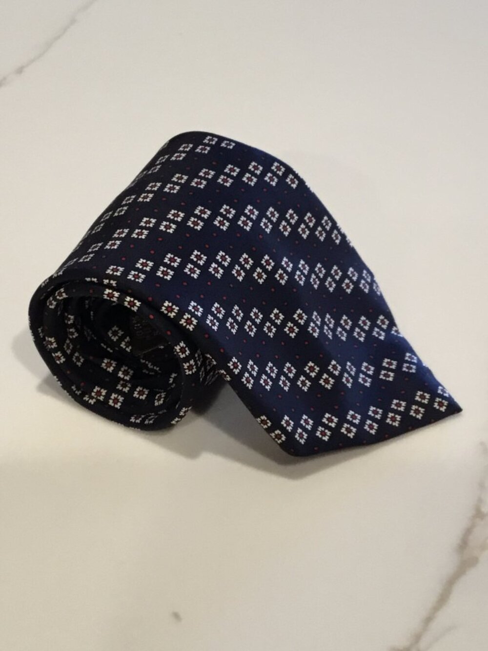 Bergdorf Goodman Navy Blue Silk Tie Red White Geometric Square Pattern Italy